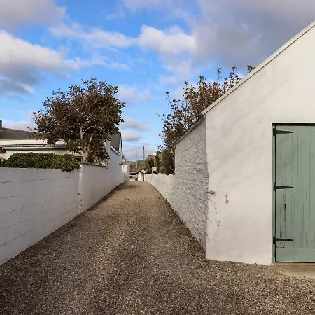 Holiday home Heron Cottage *